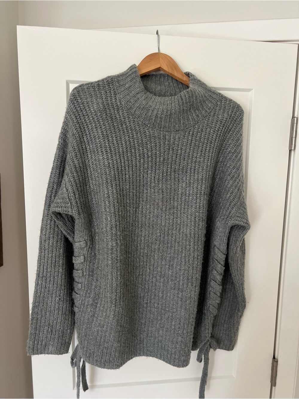 Mossimo Supply Co. Ribbed Mock Neck Sweater - Gray